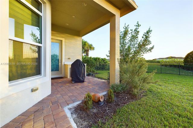 21906 SW Tivolo Way, Port St. Lucie, FL 34986