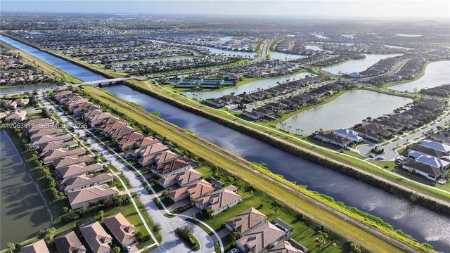 21906 SW Tivolo Way, Port St. Lucie, FL 34986