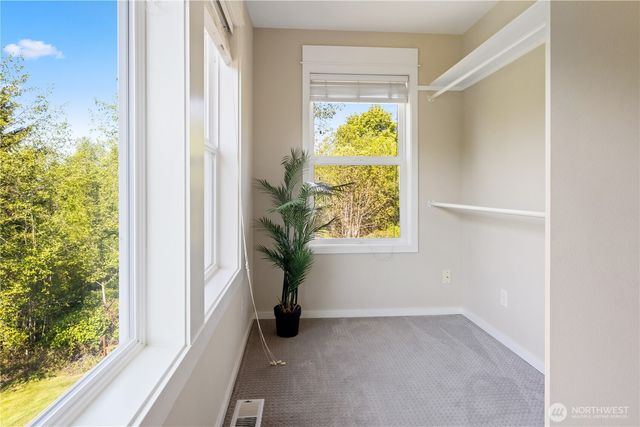 7622 NW Lenox Lane, Silverdale, WA 98383