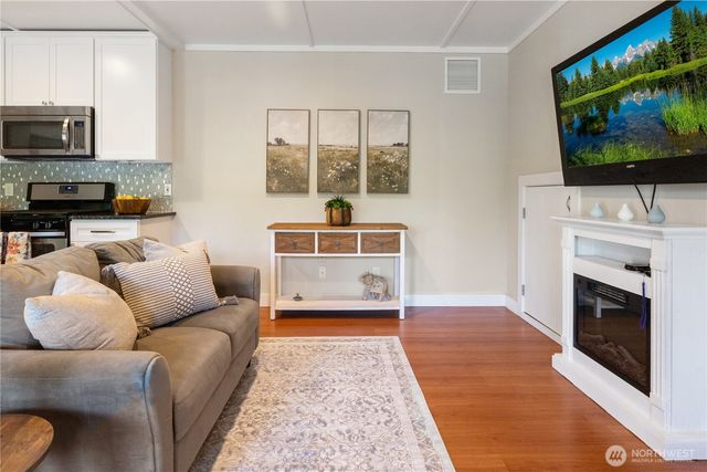 7622 NW Lenox Lane, Silverdale, WA 98383