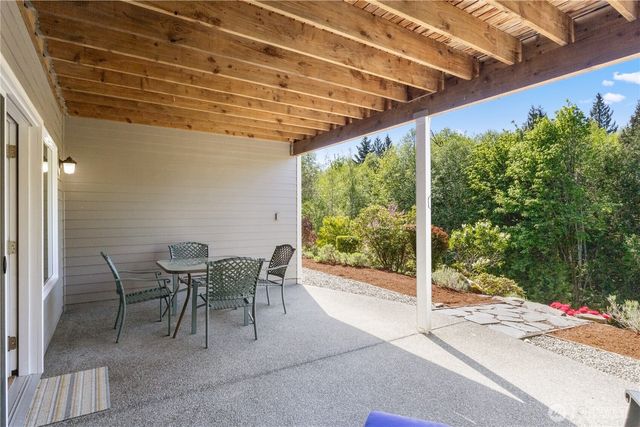 7622 NW Lenox Lane, Silverdale, WA 98383
