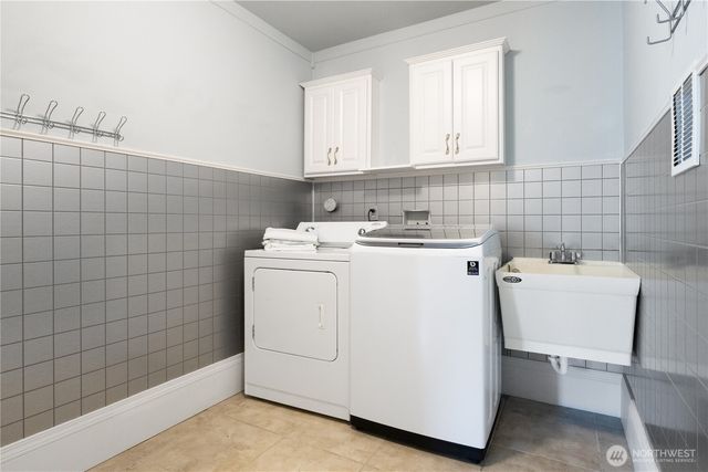 7622 NW Lenox Lane, Silverdale, WA 98383
