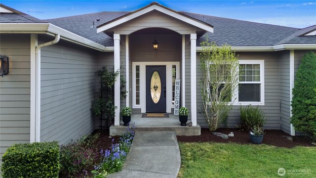 7622 NW Lenox Lane, Silverdale, WA 98383