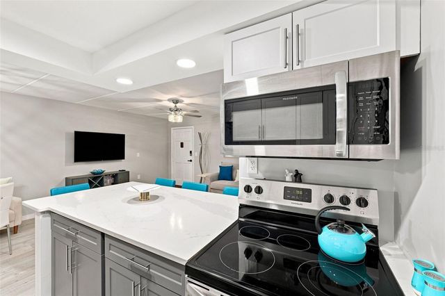 12760 INDIAN ROCKS ROAD 1017, Largo, FL 33774