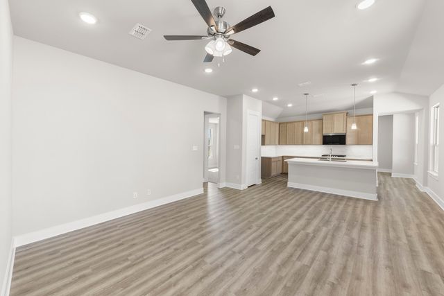 8725 Acorn Avenue, Justin, TX 76247