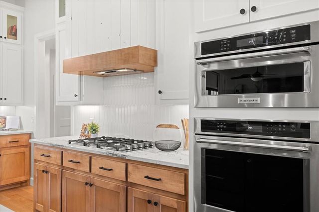 2560 S Sara Avenue, Blanchard, OK 73010