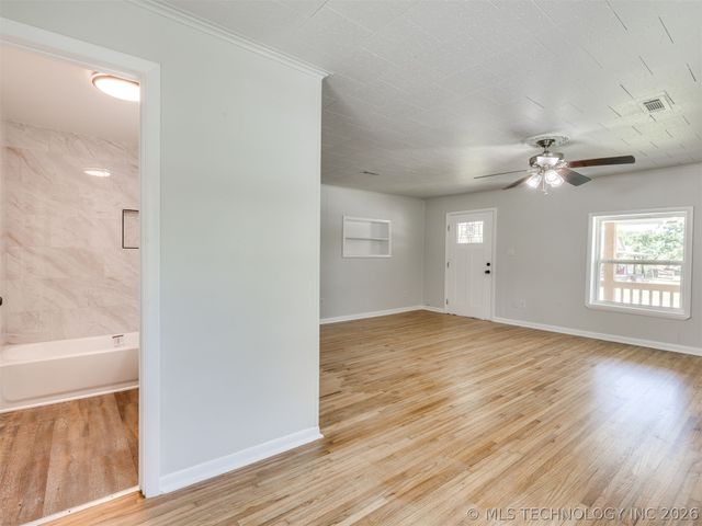 3130 W 58th Street, Tulsa, OK 74107