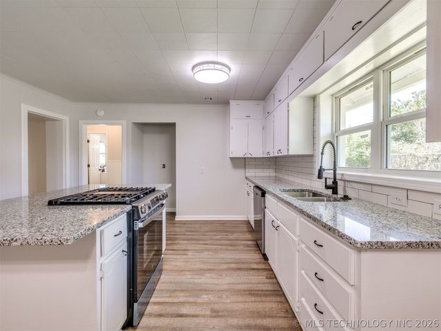 3130 W 58th Street, Tulsa, OK 74107