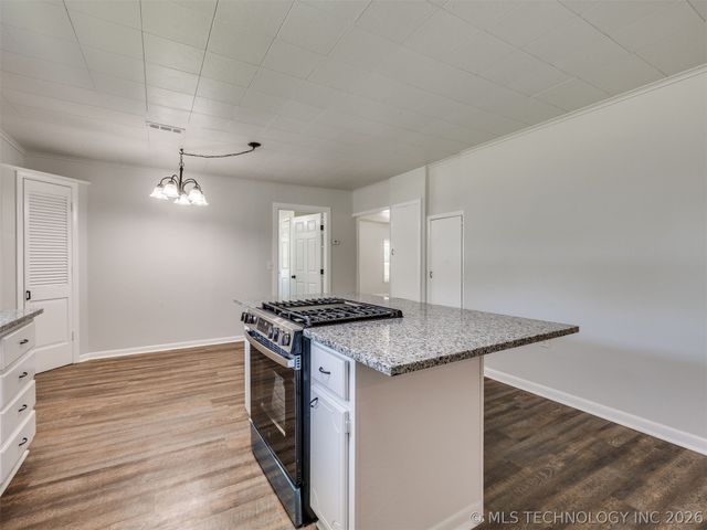3130 W 58th Street, Tulsa, OK 74107