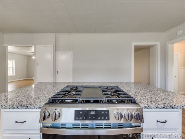3130 W 58th Street, Tulsa, OK 74107