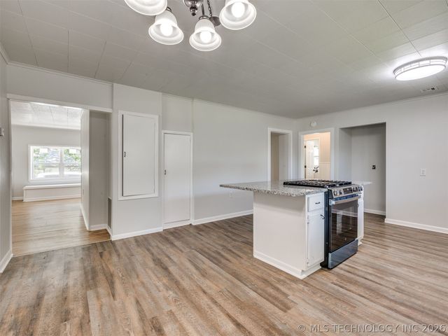 3130 W 58th Street, Tulsa, OK 74107