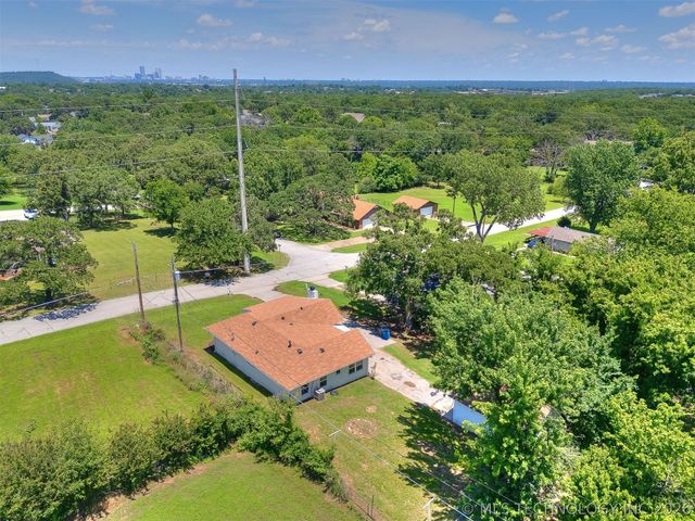 3130 W 58th Street, Tulsa, OK 74107