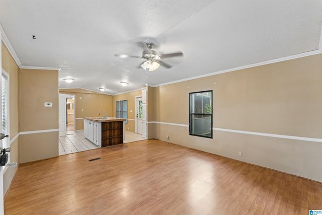 300 HUNTSVILLE AVENUE, Trussville, AL 35173