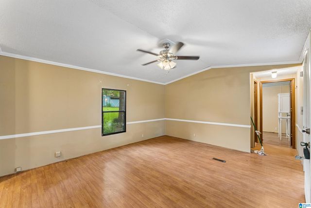 300 HUNTSVILLE AVENUE, Trussville, AL 35173