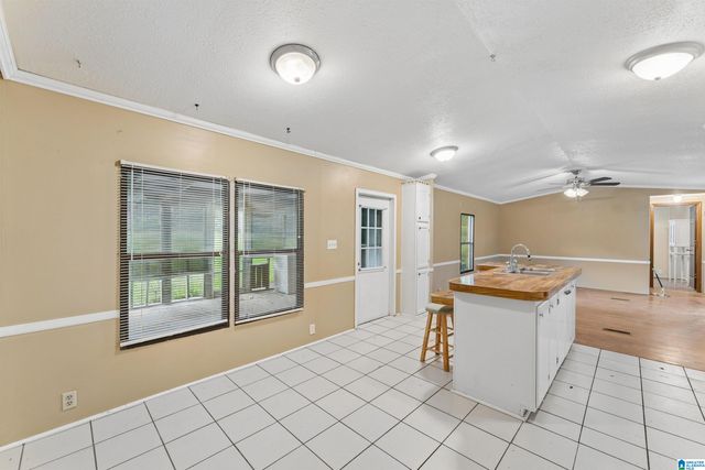 300 HUNTSVILLE AVENUE, Trussville, AL 35173