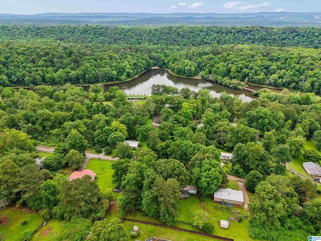 300 HUNTSVILLE AVENUE, Trussville, AL 35173