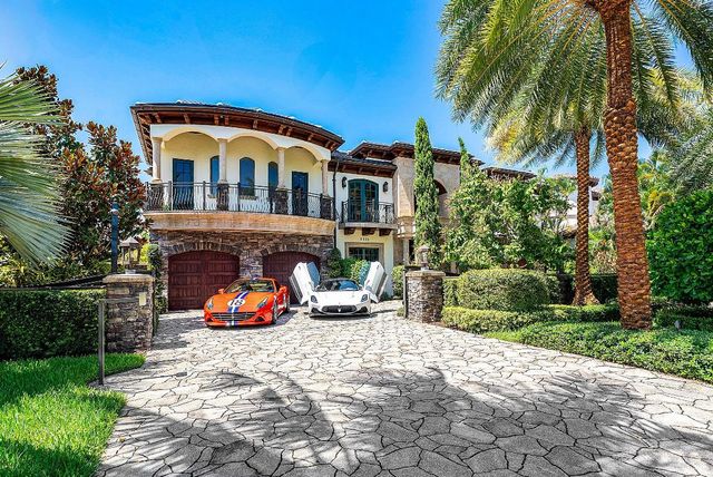 2325 NE 27th Street, Lighthouse Point, FL 33064