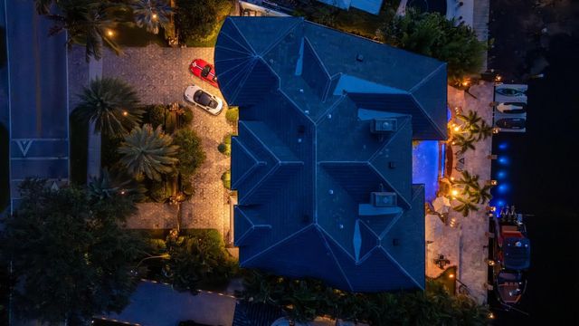 2325 NE 27th Street, Lighthouse Point, FL 33064