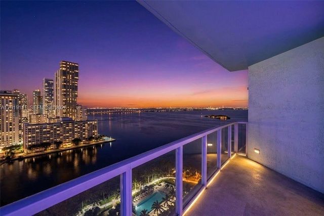 1900 N Bayshore Dr 2204, Miami, FL 33132