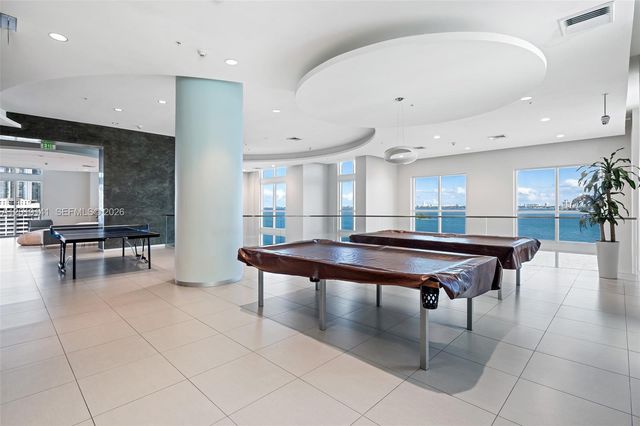 1900 N Bayshore Dr 2204, Miami, FL 33132