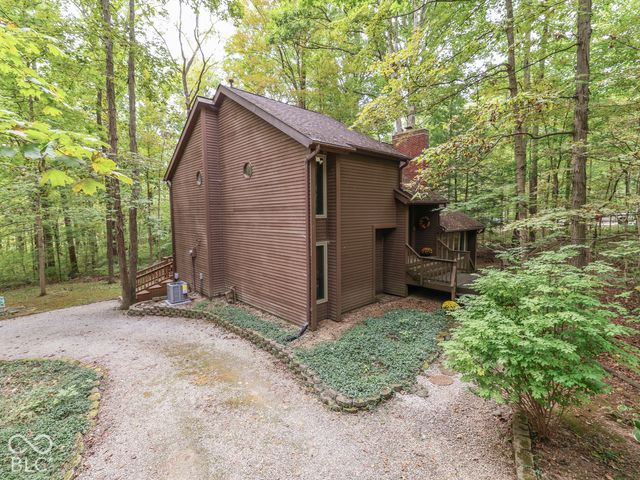 37 Al Mar Court, Bargersville, IN 46106