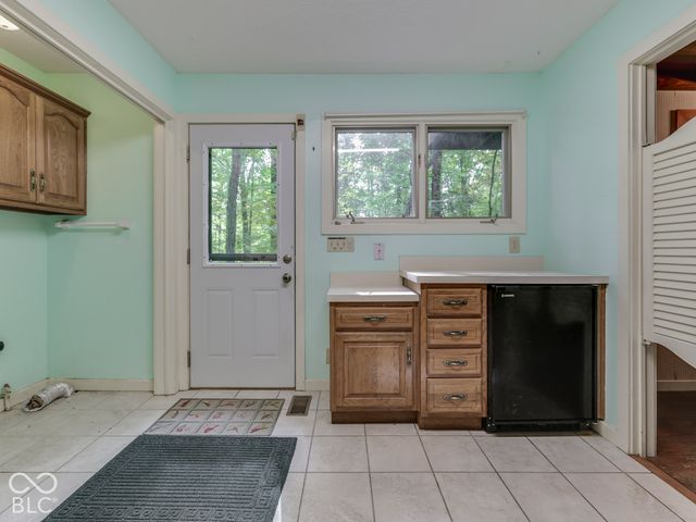 37 Al Mar Court, Bargersville, IN 46106