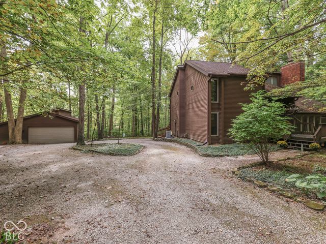 37 Al Mar Court, Bargersville, IN 46106