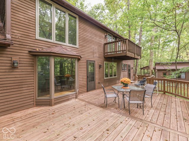 37 Al Mar Court, Bargersville, IN 46106