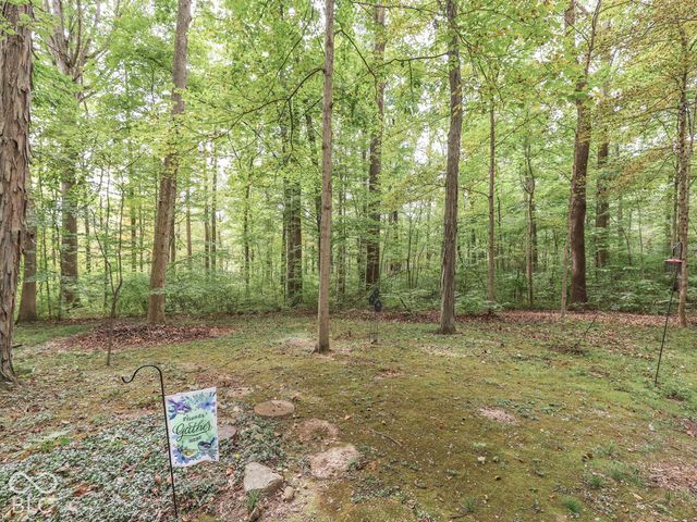 37 Al Mar Court, Bargersville, IN 46106