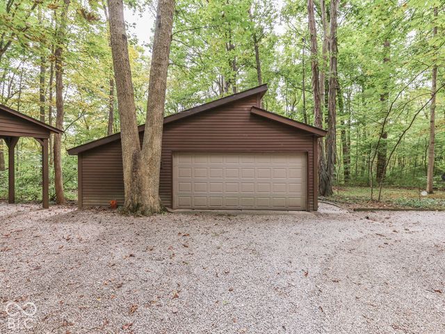 37 Al Mar Court, Bargersville, IN 46106