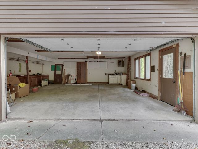 37 Al Mar Court, Bargersville, IN 46106