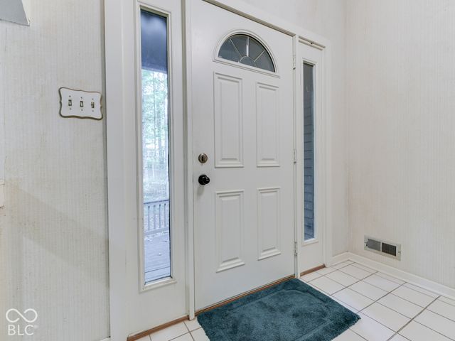 37 Al Mar Court, Bargersville, IN 46106