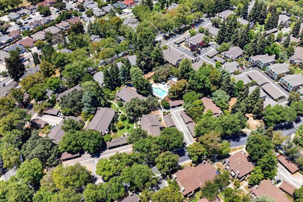 Image 29 of property listing at 5696 MAKATI Circle D, San Jose, CA 95123