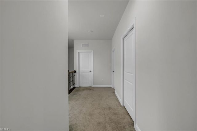 1515 Waltham LN, Newport News, VA 23608