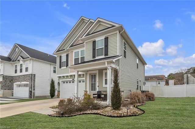 1515 Waltham LN, Newport News, VA 23608