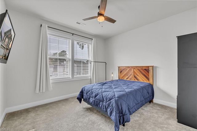 1515 Waltham LN, Newport News, VA 23608