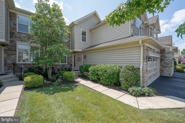 30 MEADOW VIEW LN, Malvern, PA 19355