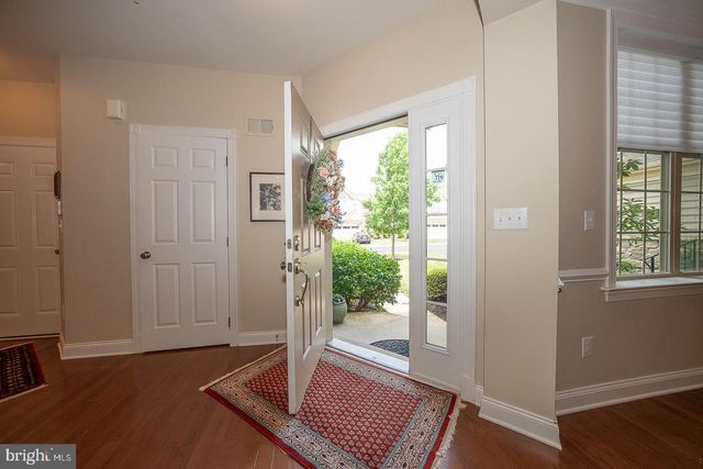 30 MEADOW VIEW LN, Malvern, PA 19355