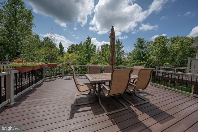 30 MEADOW VIEW LN, Malvern, PA 19355