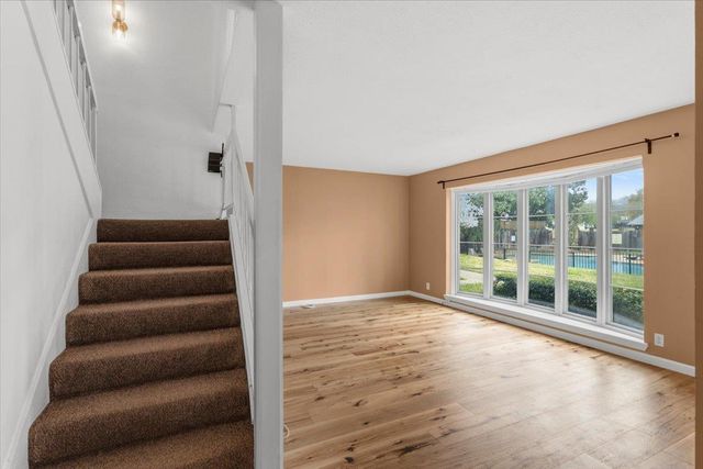 1809 Coronado Hills DR 10, Austin, TX 78752