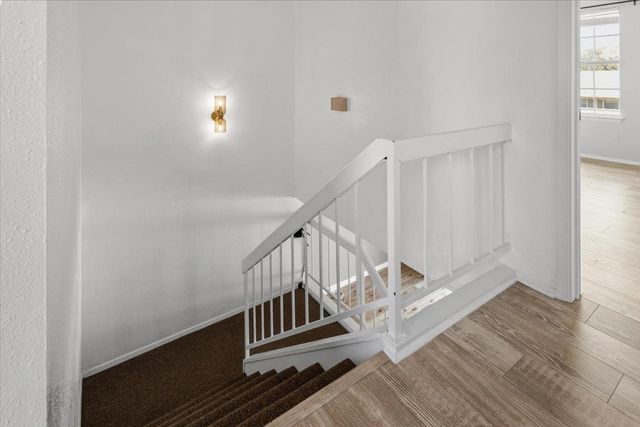 1809 Coronado Hills DR 10, Austin, TX 78752