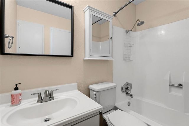 1809 Coronado Hills DR 10, Austin, TX 78752