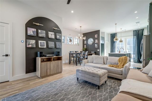 1052 SW 16th Street, Oklahoma City, OK 73108