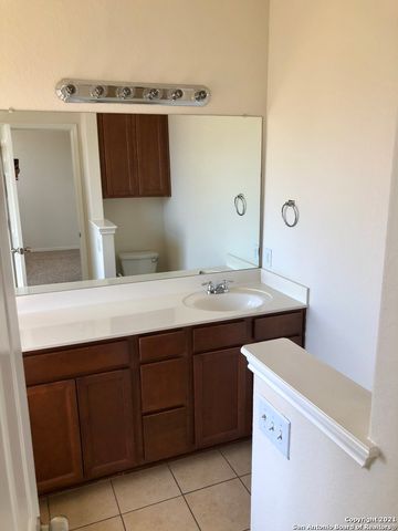 10306 FLOORE HOLW, San Antonio, TX 78254