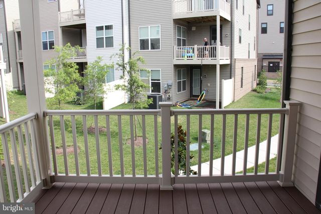 4975 LONGMIRE WAY, Chantilly, VA 20151