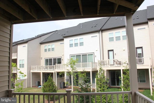 4975 LONGMIRE WAY, Chantilly, VA 20151