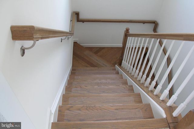 4975 LONGMIRE WAY, Chantilly, VA 20151