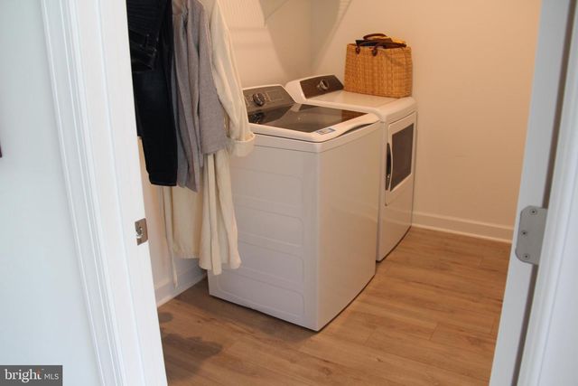 4975 LONGMIRE WAY, Chantilly, VA 20151