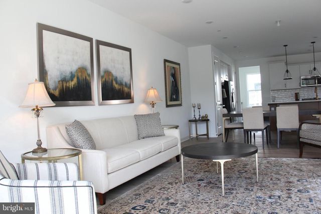 4975 LONGMIRE WAY, Chantilly, VA 20151