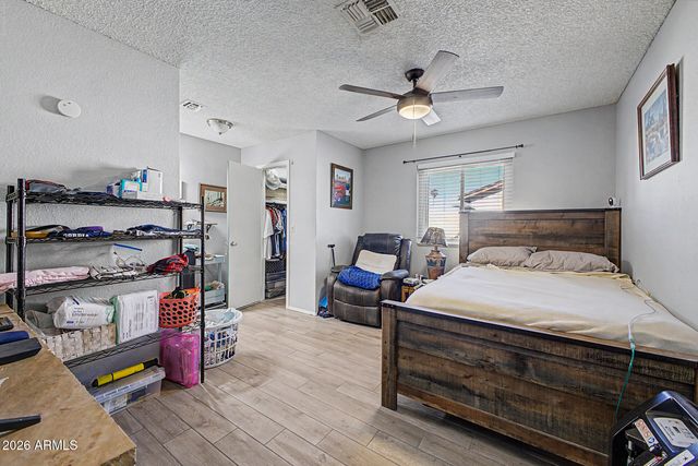 5142 W JOAN DE ARC Avenue, Glendale, AZ 85304